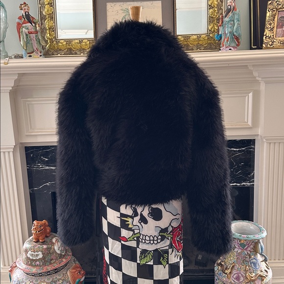 “Coco & Shay” Black Faux Fur Jacket - Picture 4 of 5